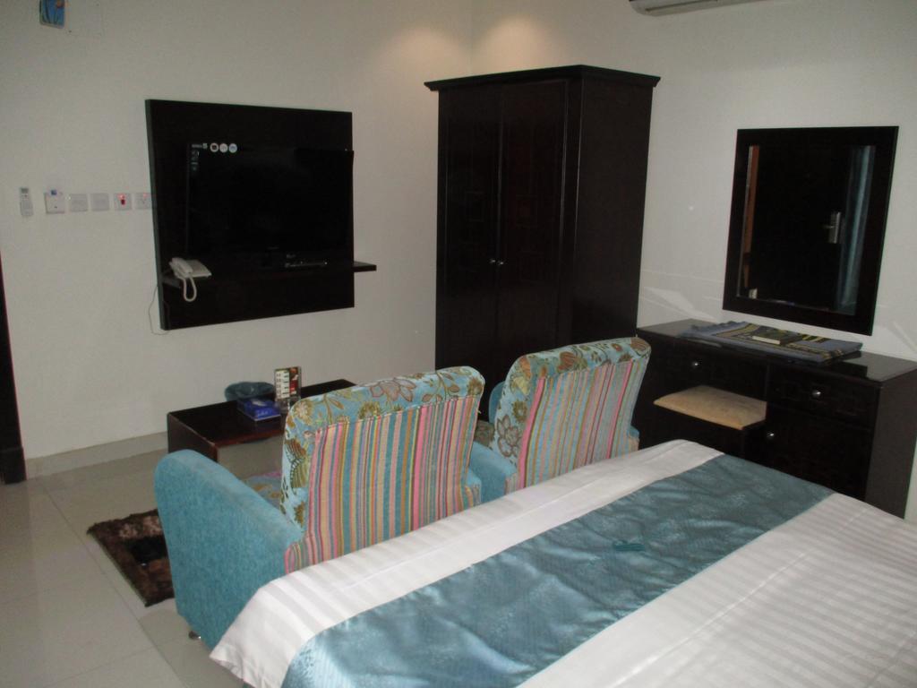 Dorar Darea Hotel Apartments - Al Nafl Riyadh Bagian luar foto